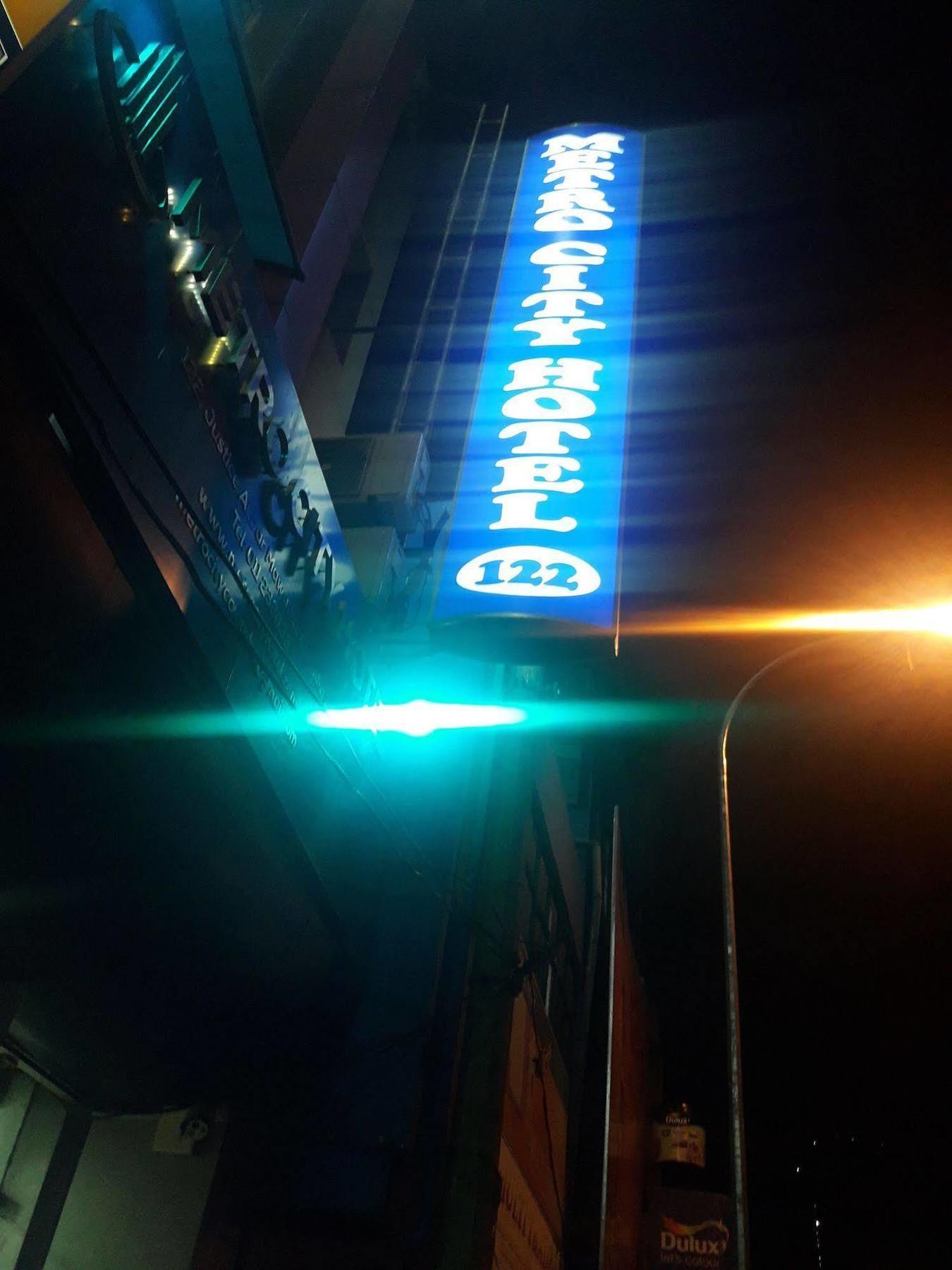 Metro Colombo